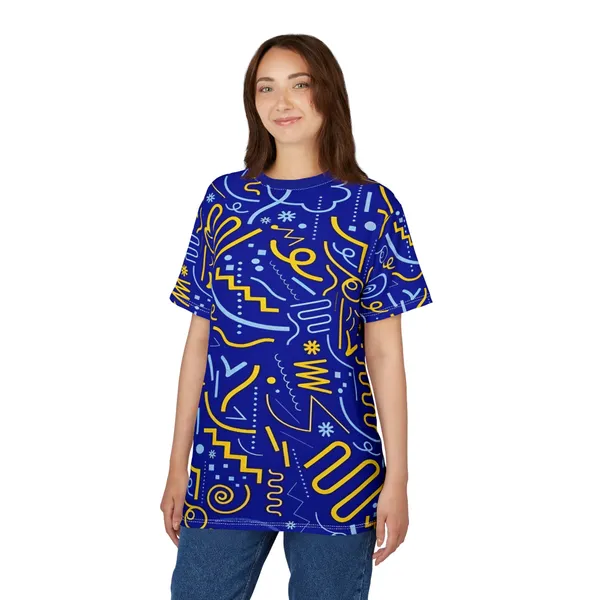 Streetwear_Colorful_T_Shirt_Black_Stitching_6_Oz